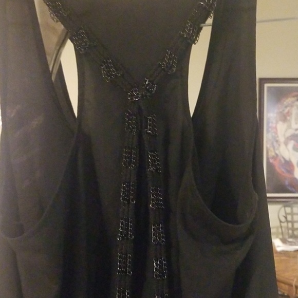 Stunning black top. - Picture 2 of 5